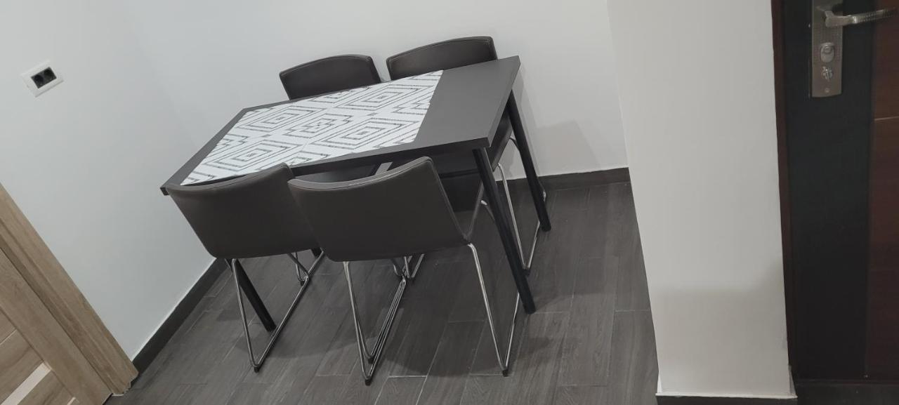 Andi 2-Apartament Băile Herculane Exteriör bild